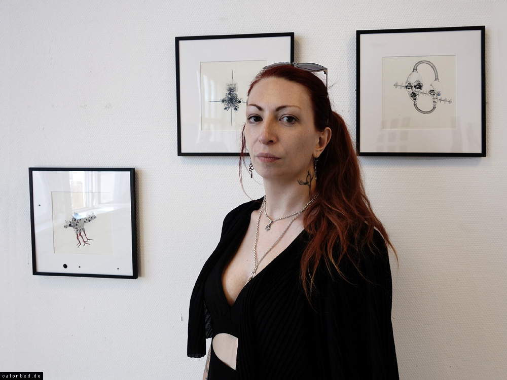 Die K&uuml;nstlerin Catherine Bourdon