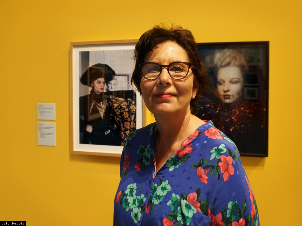 Die Kuratorin Dr. Annelie L&uuml;tgens