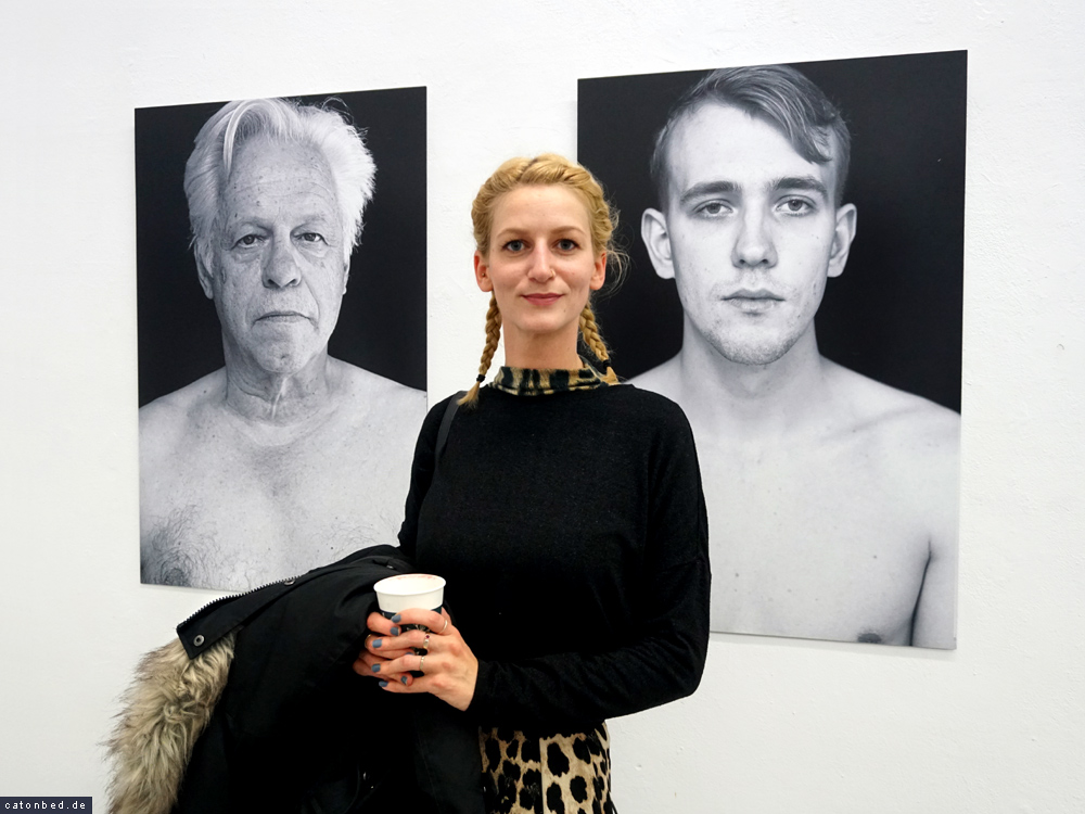 Kunstquartier Bethanien / Frau mit Z&ouml;pfen