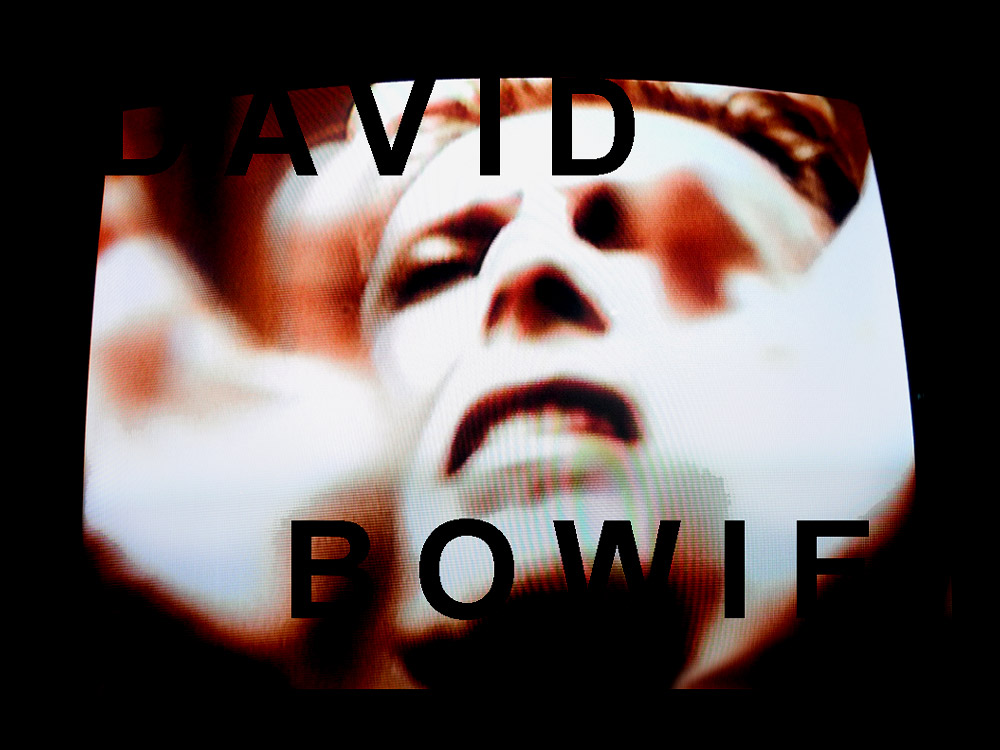 Bowie schrieb