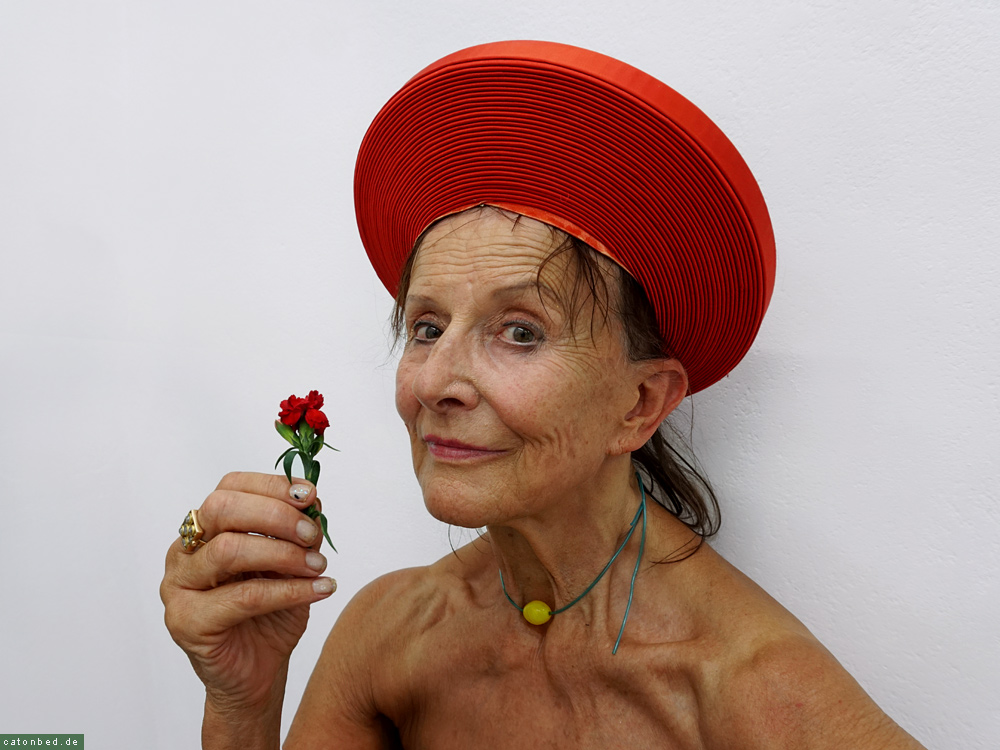 The artist Hella di Santarossa