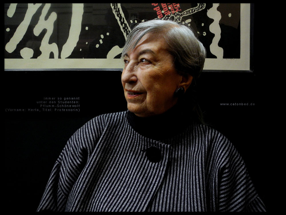 Herta Pflumm Sch&ouml;newolf