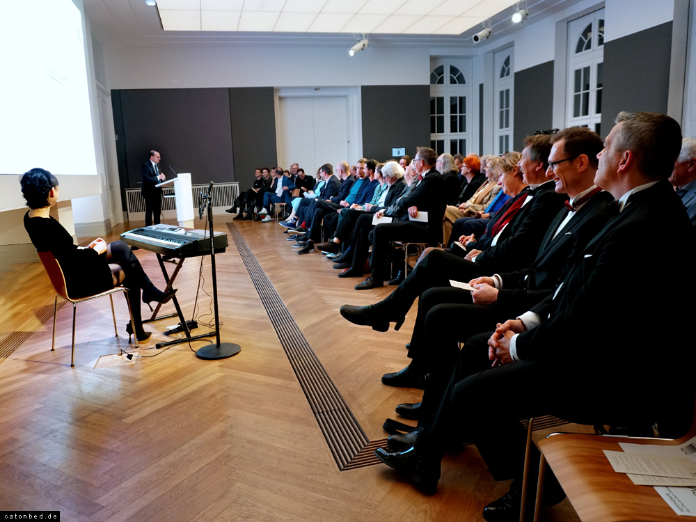 In der Tiefe des Raumes: Staatssekretär Tobias Dünow