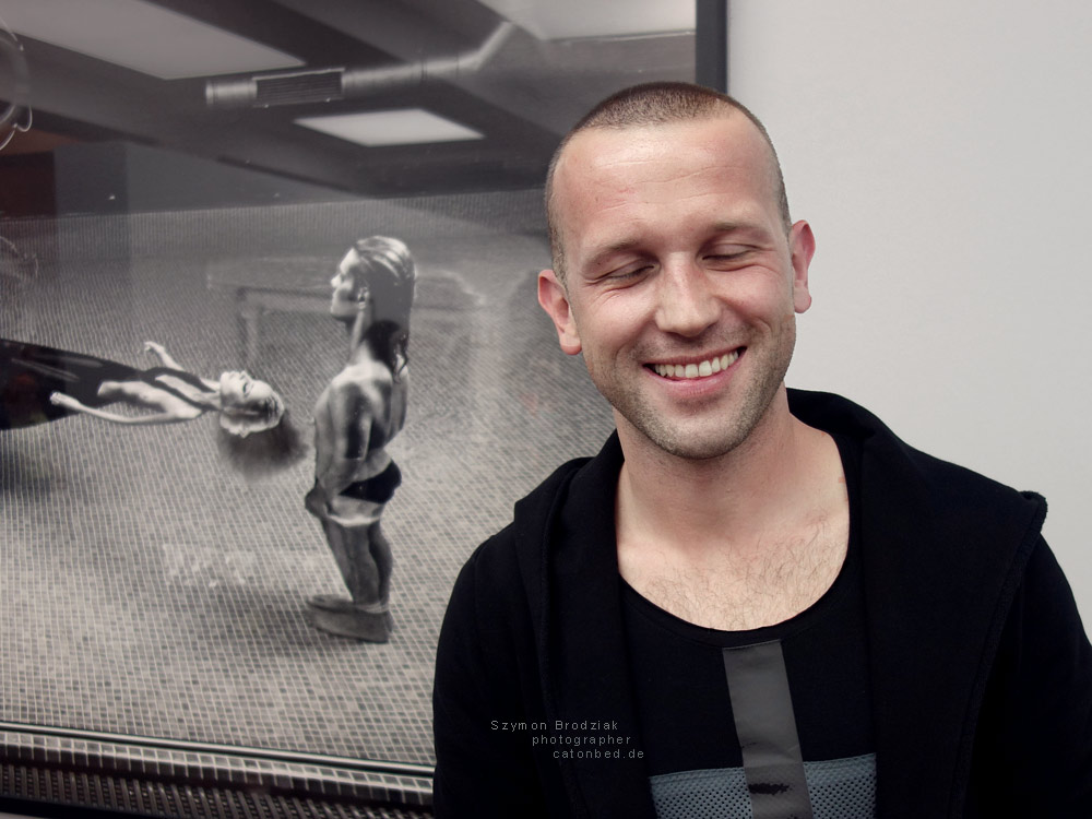 Newton. Horvat. Szymon Brodziak