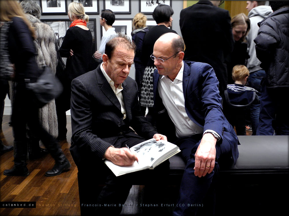 Nadine Dinter, Pressereferentin