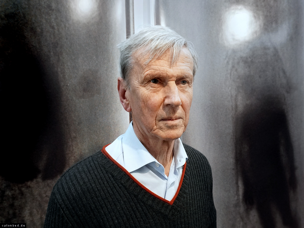 Der Galerist Norbert Hümbs