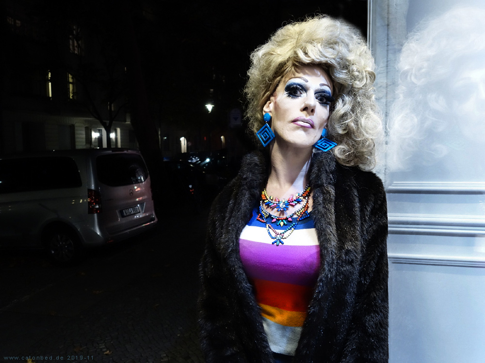 Gaby Tupper, dragqueen