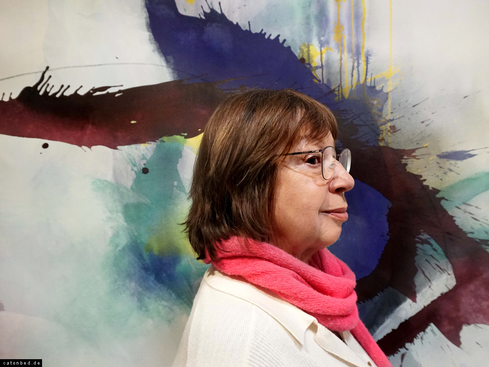 Die K&uuml;nstlerin Rena Lux / Insel-Galerie Berlin 2023