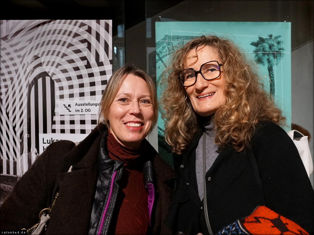 Die beiden Galristinnen JETTE RUDOLPH und STEFANIE FELDBUSCH