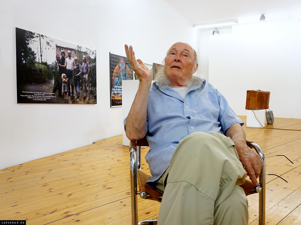 Wolf Kahlen, video artist / installation