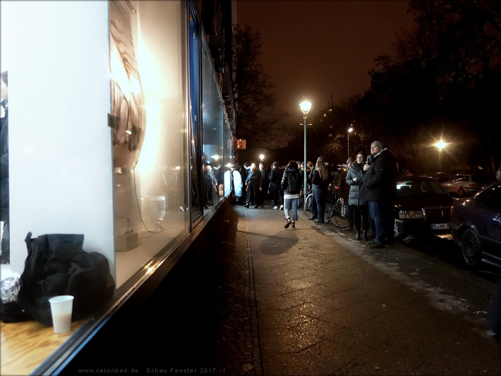 Arty  / Das Schau Fenster