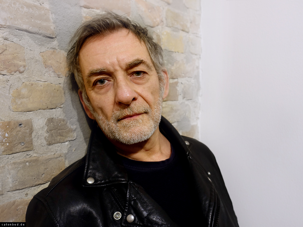 Die Zeit falten. Und weitergehen / Christian W. Werka