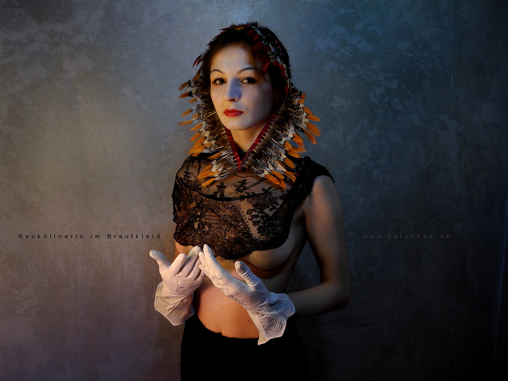 Neuk&ouml;llnerin im Brautschmuck