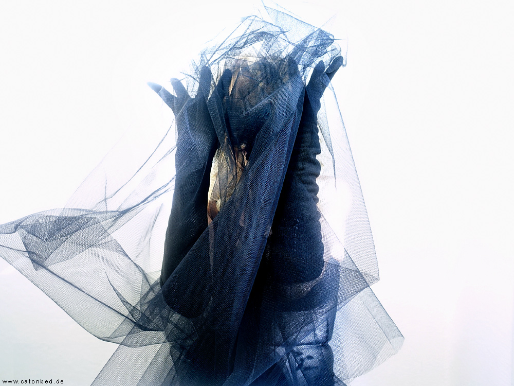 Hekate / tulle