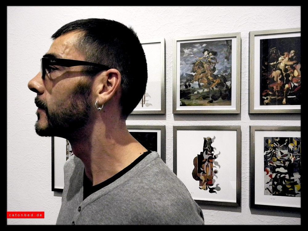 Jo&atilde;o Galr&atilde;o in front of his work